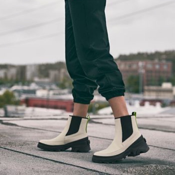 Sorel Brex Chelsea Boots - Picture 1 of 5